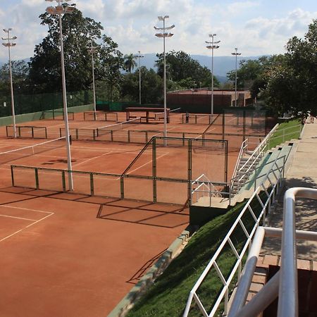 Club Campestre De Bucaramanga Ξενοδοχείο Floridablanca Εξωτερικό φωτογραφία