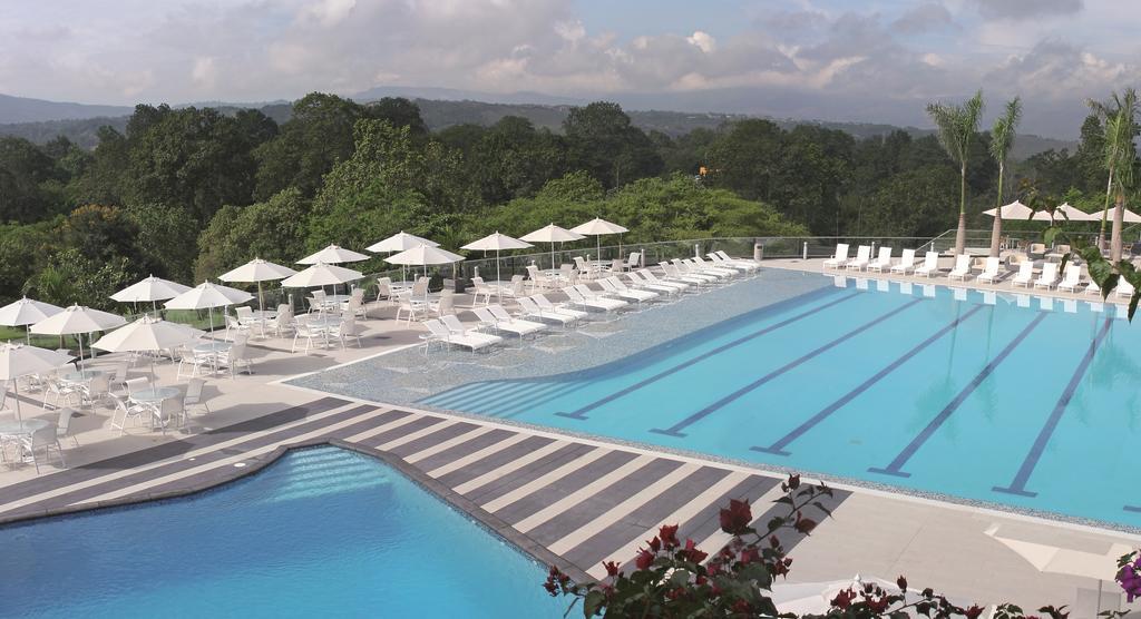 Club Campestre De Bucaramanga Ξενοδοχείο Floridablanca Εξωτερικό φωτογραφία
